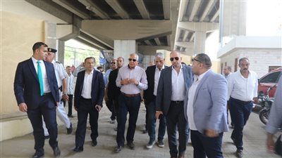 محافظ الجيزة يتابع نسب التنفيذ بمشروع إنشاء موقف سرفيس التحرير (صور)