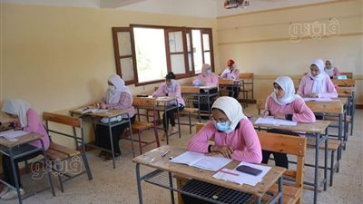 الثانوية العامة، انتهاء امتحان الاستاتيكا وبدء خروج الطلاب 
