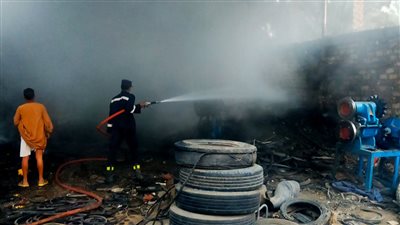 أبرز حرائق اليوم.. مصرع وإصابة 4 من أسرة واحدة في حريق شقة بمطروح.. وحريق مفرمة كاوتش بالقليوبية ومحطة وقود بقنا.. وطرق الحد من الحرائق في الصيف