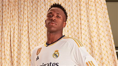 ريال مدريد يعلن عن قميصه للموسم الجديد 