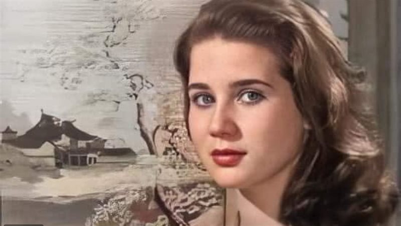 الفنانة الجميلة زبيدة