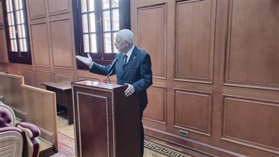 رئيس جامعة المنوفية يشهد مناقشة طلب الإحاطة لإدراج المدينة الطبية بالخطة