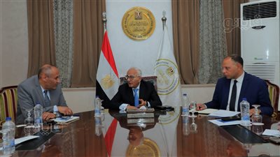 وزير التعليم يعتمد نماذج إجابة امتحانات الثانوية العامة للمواد غير المضافة للمجموع