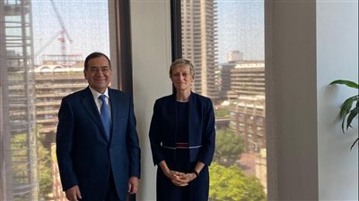 وزير البترول يلتقي جين توجوود الراعي الإستراتيجي لاقتصاد الهيدروجين ببريطانيا 