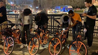 بدء تركيب محطات كايرو بايك بالتحرير (صور)