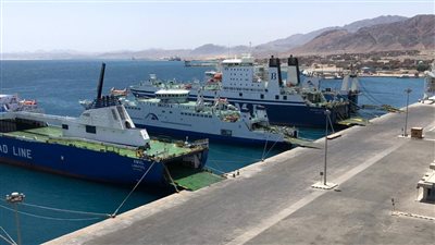  تصدير 50 ألف طن فوسفات من ميناء سفاجا البحري