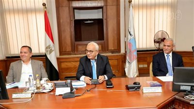 وزير التعليم: توفير قاعات مناسبة لفترات المشاهدة لقنوات مدرستنا 