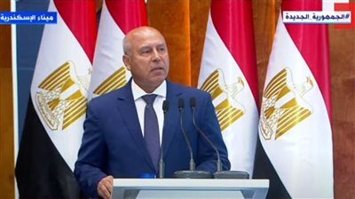 وزير النقل: تنفيذ 80% من ميناء السخنة بواسطة 13 شركة وطنية 