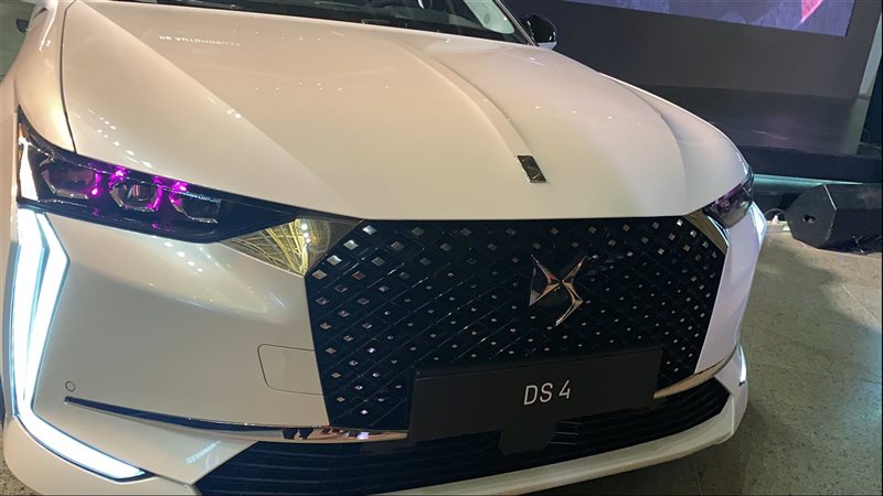 DS4،فيتو