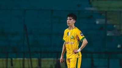 من هو الجزائري كسيالة بوعالية هدف الأهلى فى الميركاتو الصيفي 