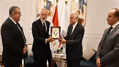 محافظ جنوب سيناء يستقبل سفير اليونان لدى جمهورية مصر العربية