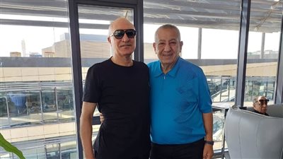 جلسة ودية تجمع بين رئيس المصري وسمير حلبية 