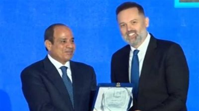 أنا بحب البلد وخايف عليها.. رسالة مفتوحة من محمد محمود عبد العزيز للسيسي (فيديو) 