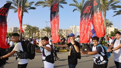 محافظ بورسعيد يطلق إشارة بدء أكبر ماراثون للاسكيت في مصر والشرق الأوسط (بث مباشر) 