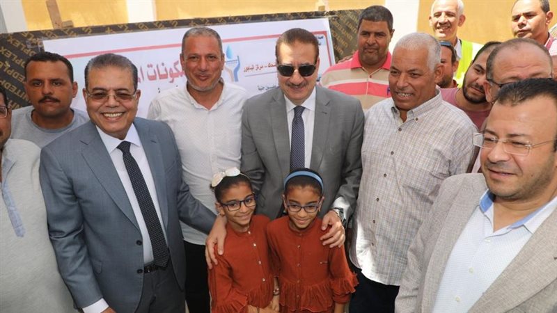 محافظ المنوفية خلال