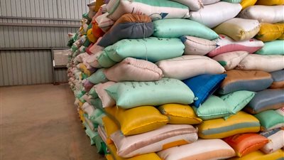 ضبط 185 طن قمح داخل أحد المخازن بمدينة شبراخيت في البحيرة 