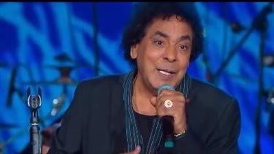 محمد منير للجمهور السعودي: جئت لوطني الأول وربنا يزيد السعودية من نعيمه وفضله