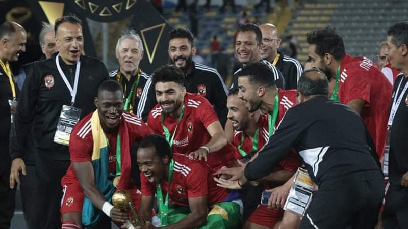 الأهلى، فيتو