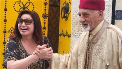 إلهام شاهين تجرى جولة سياحية فى مدينة سوسة بتونس (صور) 