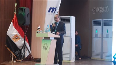 محافظ الإسماعيلية لطلاب الجامعة الأهلية: ذكرى تخرجكم يخلدها التاريخ (فيديو ) 