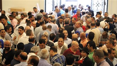 إقبال كثيف على انتخابات الغرفة التجارية بالإسكندرية قبل غلق باب التصويت 
