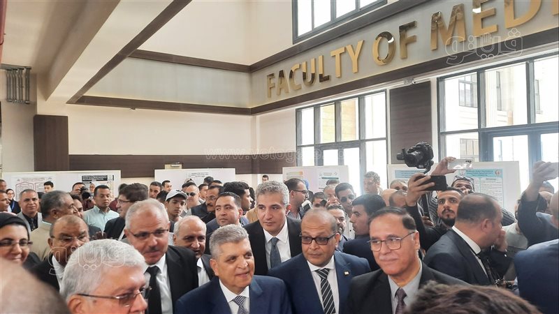 ى جولة بجامعة الإسماعيلية