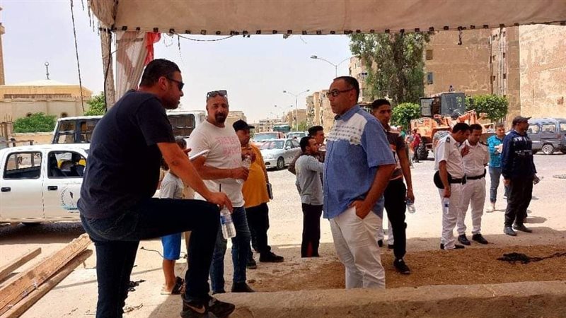 ازالة الشوادر بمدينة