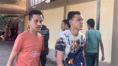 تزاحم أولياء الأمور أمام لجان الغربية قبل أداء طلاب الثانوية العامة امتحان اللغة العربية (بث مباشر) 