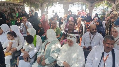 محافظ القليوبية يودع الفوج الثاني من حجاج الجمعيات قبل سفرهم لبيت الله الحرام (صور)