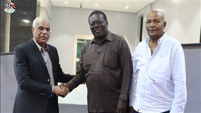جمال علام يستقبل مسئولي بعثة منتخب جنوب السودان