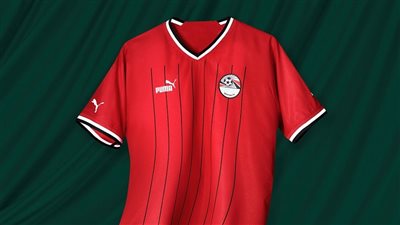 منتخب مصر بالقميص الأحمر والأسود أمام كاب فيردي