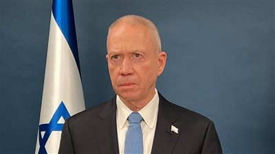 وزير دفاع الاحتلال: جنودنا يقاتلون في البر والبحر والجو داخل غزة الآن