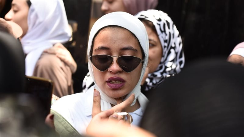 طالبة بالثانوية العامة