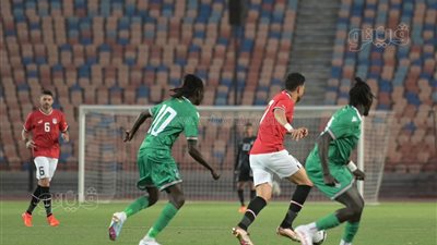 منتخب مصر يتقدم على جنوب السودان 1 / 0 بعد مرور 30 دقيقة (صور)