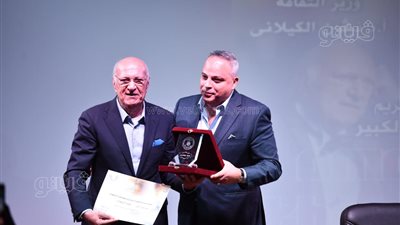 عمر خيرت: عمي قدم سيمفونيات مش بتجيب فلوس وفاتن حمامة سبب دخولي السينما (فيديو) 