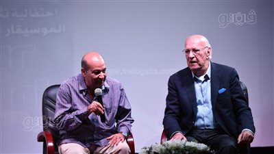 رد غير متوقع من عمر خيرت عن صوت مصر (فيديو)