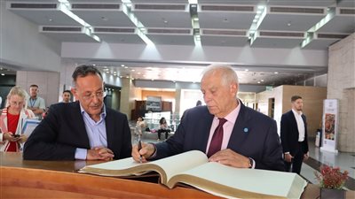 الممثل الأعلى للاتحاد الأوروبي للشئون الخارجية يزور متحف الحضارة 