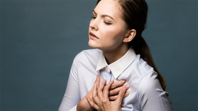 من أخطر أسباب الموت المفاجئ، الرجفان البطيني، الأعراض والمضاعفات