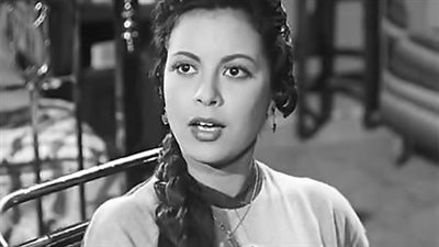 ممنوع القبلات أو الإمساك باليد، حكاية آمال فريد مع المشاهد الجريئة في ذكرى وفاتها الخامسة    