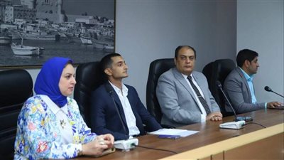 شئون البيئة بالبحيرة تعقد ندوة عن المبادرة الوطنية للمشروعات الخضراء الذكية