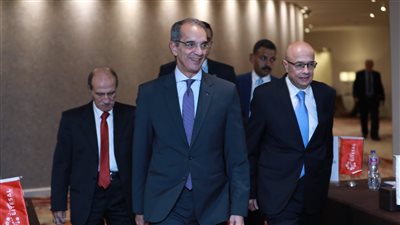 وزير الاتصالات: ندعم كافة مبادرات تطوير التكنولوجيات المساعدة لدعم  متحدى الإعاقة