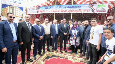 مليون و400 ألف جنيه، مساعدات زواج وكوبونات مالية ومواد غذائية على الأسر الأولى بالرعاية في المنزلة