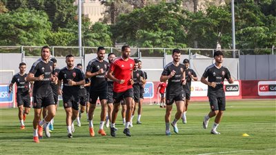 الدوري المصري، الأهلى يواصل تدريباته استعدادًا للقاء الحرس وكولر يحاضر اللاعبين