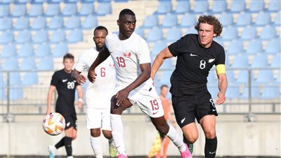 انسحاب منتخب نيوزيلندا من مباراته أمام قطر بعد تعرض أحد للاعبيه للعنصرية