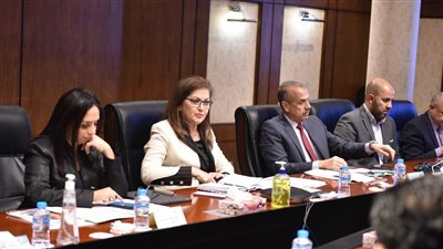 تفاصيل تطبيق الحد الأدنى للأجور بالقطاع الخاص 