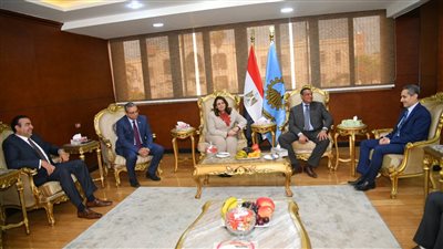 وزيرا الهجرة والتنمية المحلية ومحافظ الغربية يتفقدون مركز السلامة الوطنية بالديوان العام 