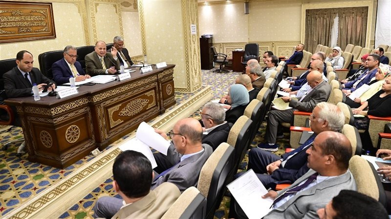 لجنة الإدارة المحلية