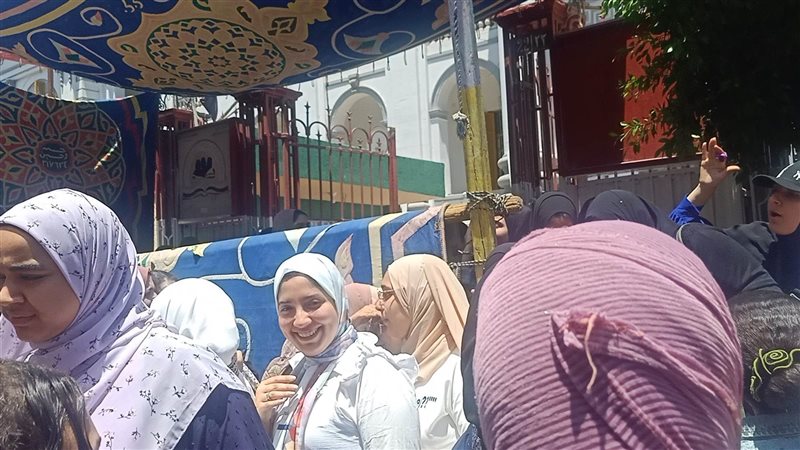 طلاب الثانوية العامة