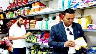 حملات تموينية مكثفة تحرر 37 مخالفة فى 4 مراكز بالمنيا