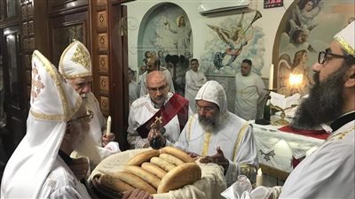 الأنبا صليب يدشن أواني خدمة في المنصورة